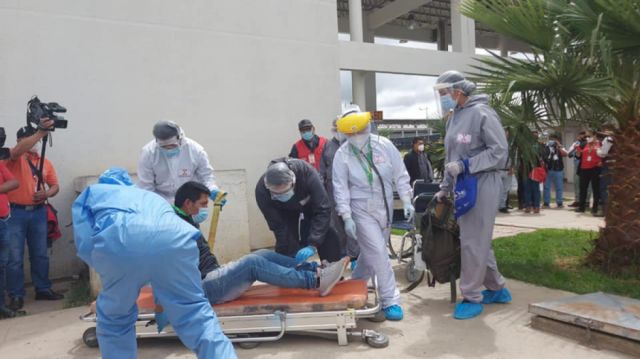 Sedes realizó simulacro de atención a pasajeros con Covid-19 en terminal de Tarija