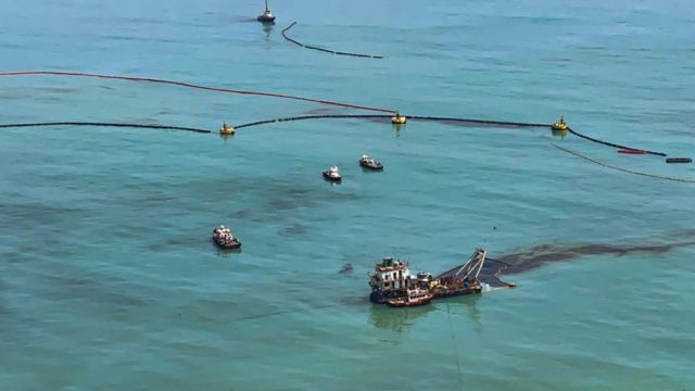 El Gobierno peruano investiga un segundo derrame de crudo en las costas afectadas por Repsol