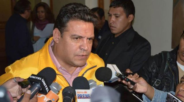 El exalcalde de La Paz, Luis Revilla se declara en la clandestinidad