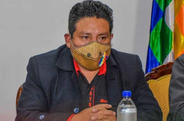 Gobernador de La Paz, Santos Quispe: “Que me saquen, no tengo miedo”