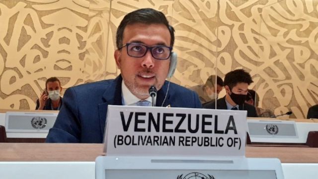Venezuela denuncia a OTAN por quebrantar acuerdos de Minsk