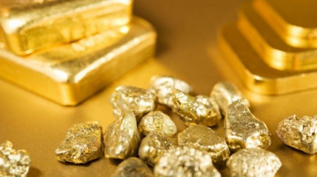 Detienen a exfiscal por fuga de hindú  con 331 kg de oro
