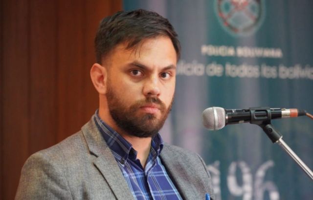 Ministro de Gobierno descarta renunciar antes de interpelación que enfrentará a pedido del MAS