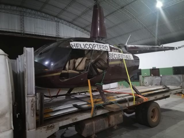 Policía antidroga recupera helicóptero