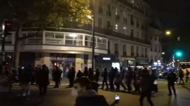 Ni Macron ni Le Pen: protestas en Francia por resultados electorales son reprimidos por policía