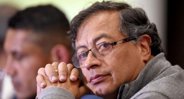 Colombia: Petro mantiene liderazgo en las encuestas