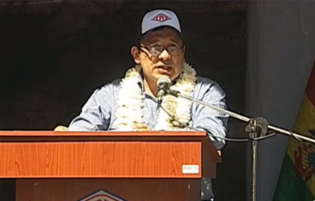 Ministro Molina dice que este año la prioridad de YPFB es la exploración