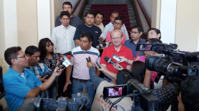 Secretos, sorpresas y otras formas  de sobrevivir en la prensa escrita