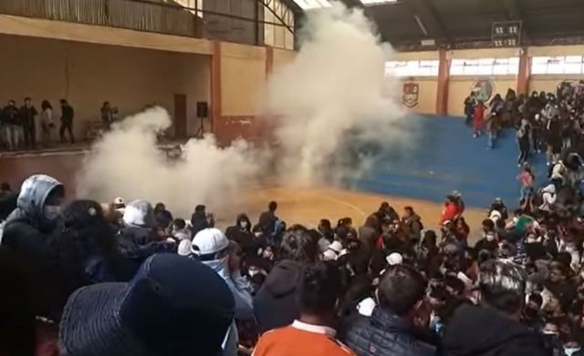 Identifican a la persona que proporcionó la granada para gasificar la asamblea estudiantil en Potosí 
