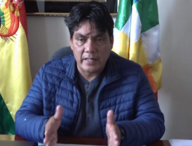 Plantean limitar permanencia de estudiantes en universidades 