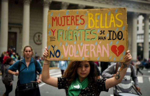 Aumenta la tasa de femicidios en Argentina al registrarse casi un caso por día en el 2022