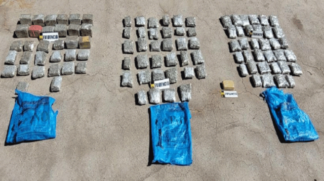 Detienen en Chile a tres bolivianos que traficaban marihuana y cocaína