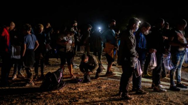 EEUU: continuarán las deportaciones de inmigrantes