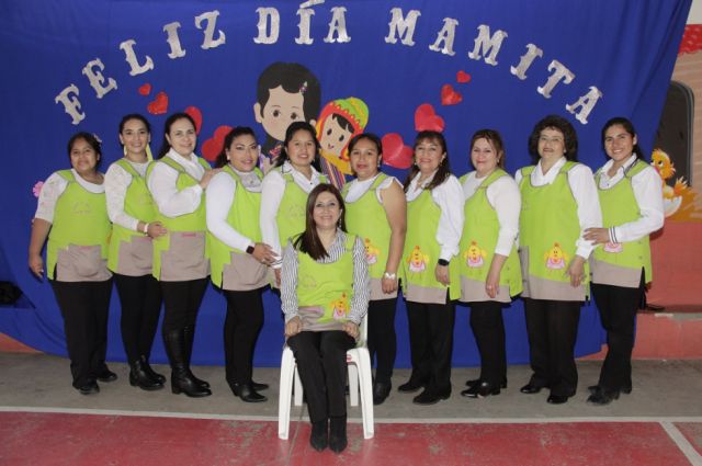 El kínder Elva de Dunn agasajó a las madres con espectáculo de danza