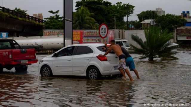 Brasil: Sube a 84 la cifra de muertos por lluvias