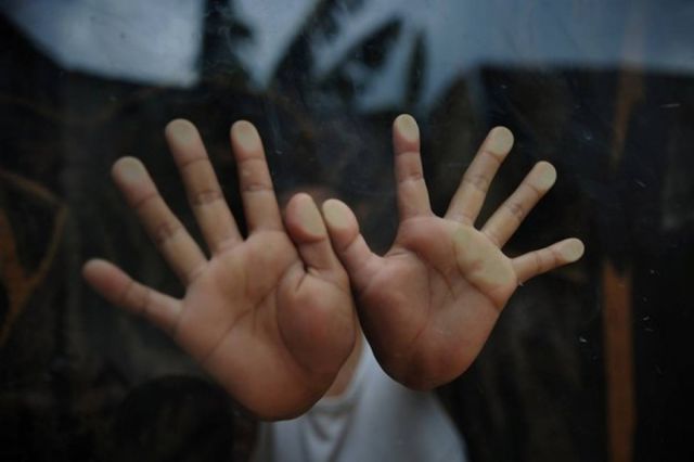 Yapacaní: Linchan a un sujeto acusado de violar a un menor  