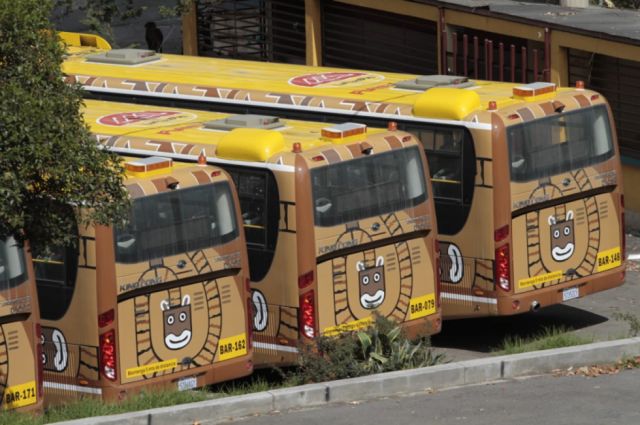 Sospechan sobreprecio en compra de buses Pumakatari