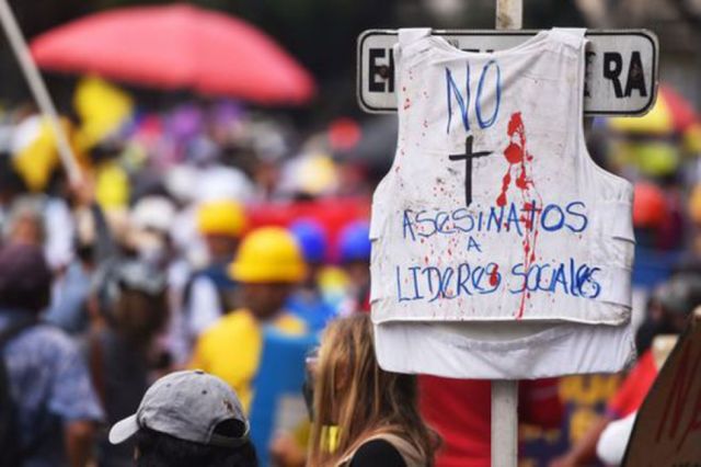 Confirman asesinato de 21 defensores de DDHH en Colombia