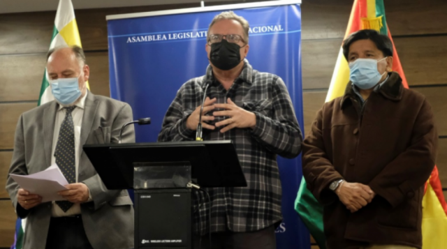 CC: MAS va a "galope" para controlar la Contraloría