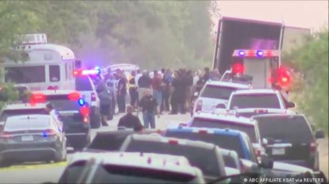 Al menos 20 muertos hallados en un camión en Texas