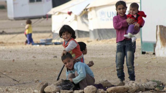 Piden seguridad para niños en Líbano