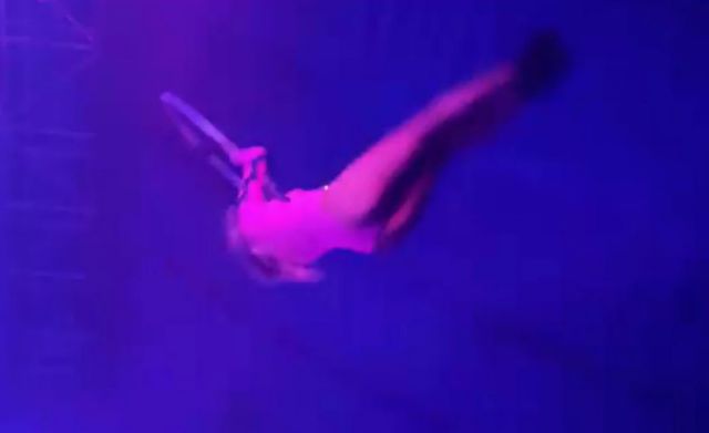 Una trapecista sufre una caída en un circo en Sucre
