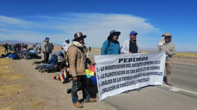 Marcha de campesinos de la CSUTCB llega a La Paz en busca de títulos de tierras en la Chiquitanía