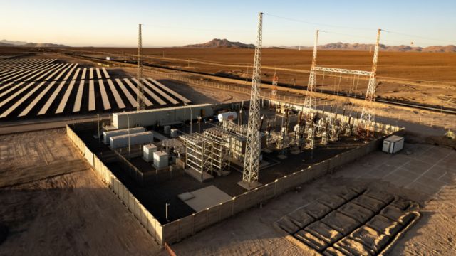 Primera vez en 16 años: más de la mitad de la generación eléctrica de Chile en julio provino de energías renovables