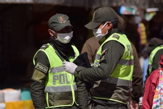 Suspenden a policías por la fuga de dos argentinos