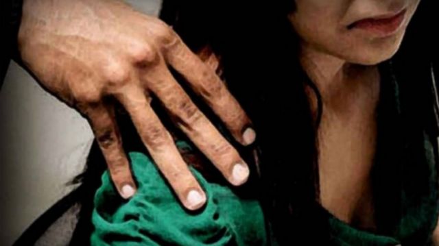 Obligaba a su hija a tener relaciones sexuales con su padrastro, ocurrió en Tarija