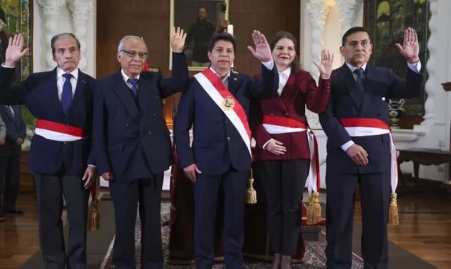 Juran 3 nuevos ministros de Estado en Perú