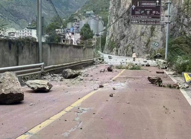 Un terremoto en la provincia china de Sichuan deja más de 60 muertos