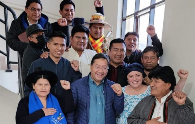 Diputados del MAS y ministros  confrontados por caso "coima"