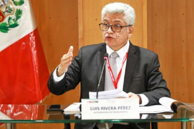 Dictan seis años de prisión contra el viceministro de Transportes de Perú por antiguos contratos irregulares