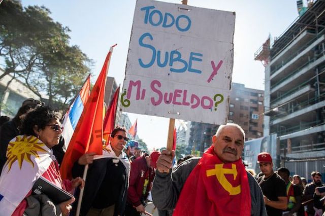 Promueven convocatoria a paro nacional en Uruguay