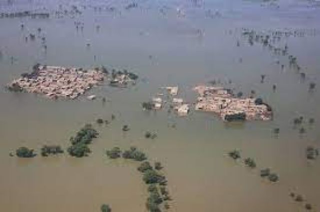 Las inundaciones en Pakistán dejan casi 1.500 muertos