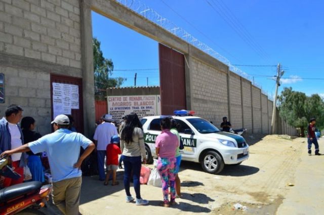 Investigan denuncias en el penal de Morros Blancos