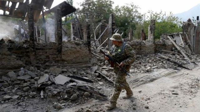 Kirguistán y Tayikistán firman la paz en la frontera