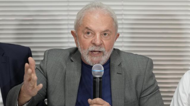 Economistas votarán por Lula en balotaje