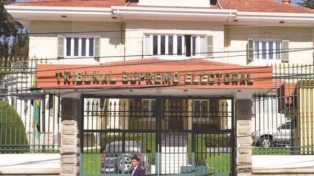 TSE da plazo a partidos para renovar dirigencias