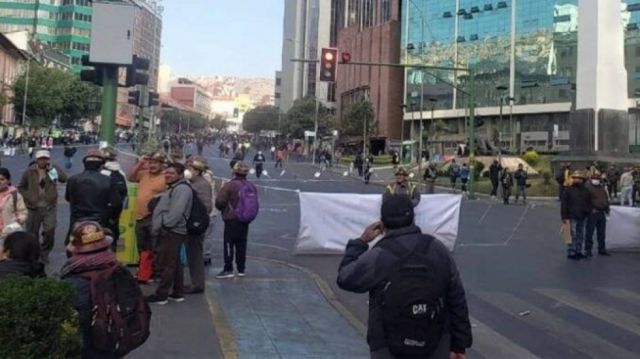 Auríferos se niegan a pagar el 5% en tributos