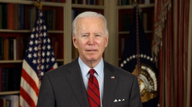 Biden advierte a Rusia de no usar una bomba sucia