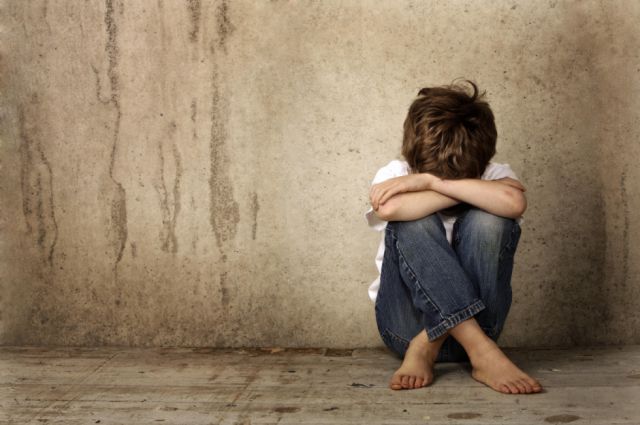 Lo encarcelan por violar a un niño, grabó la agresión
