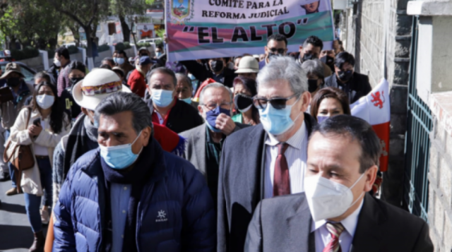 Juristas prevén recolectar firmas desde fines de noviembre y esperan respuesta del TSE