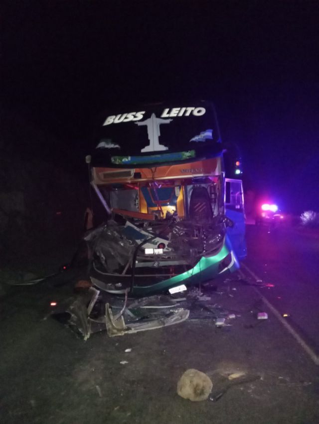 Reportan heridos tras colisión del bus El Bermejeño en la ruta Tarija - La Paz
