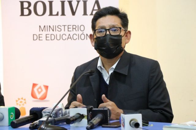 Más de 40.000 maestras y maestros se inscribieron para los cursos de actualización curricular