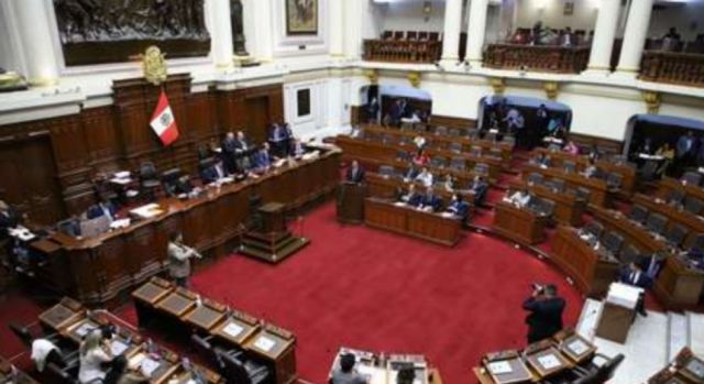 ¿Adelanto de elecciones sí o no? El Congreso reabre el debate que tiene en vilo a Perú