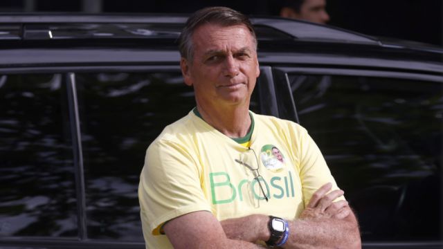 Reportan que Bolsonaro abandonó Brasil en el avión presidencial rumbo a EE.UU.