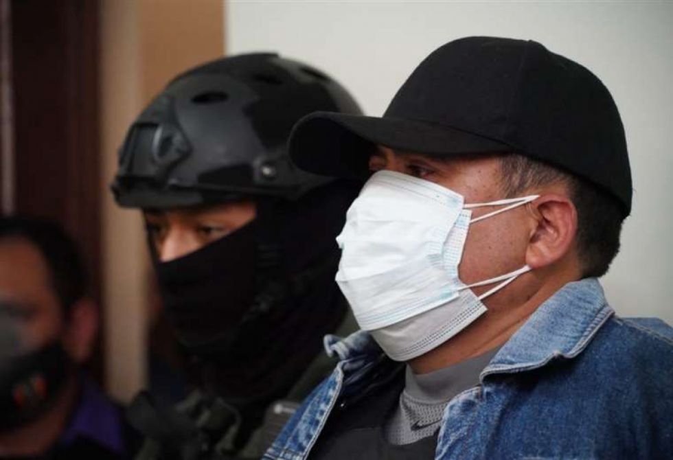 Dan domiciliaria a policía implicado en un atraco en Bermejo 