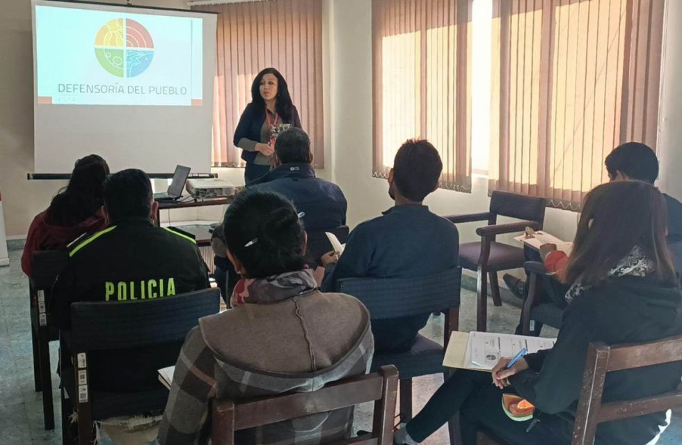 Defensoría exige políticas contra la violencia